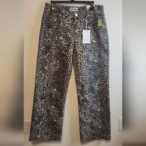 Women's Straight Leg Animal Print Jeans - Black and Tan
